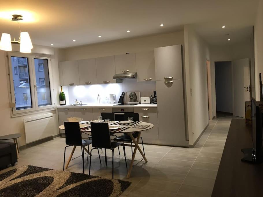 Comfortable, Cozy, Chill, Spacious, Near Cathedral Ρενς Εξωτερικό φωτογραφία